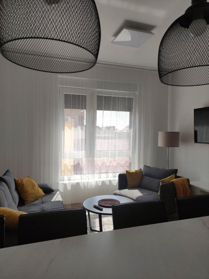 Apartman Waldy Osijek Exterior foto
